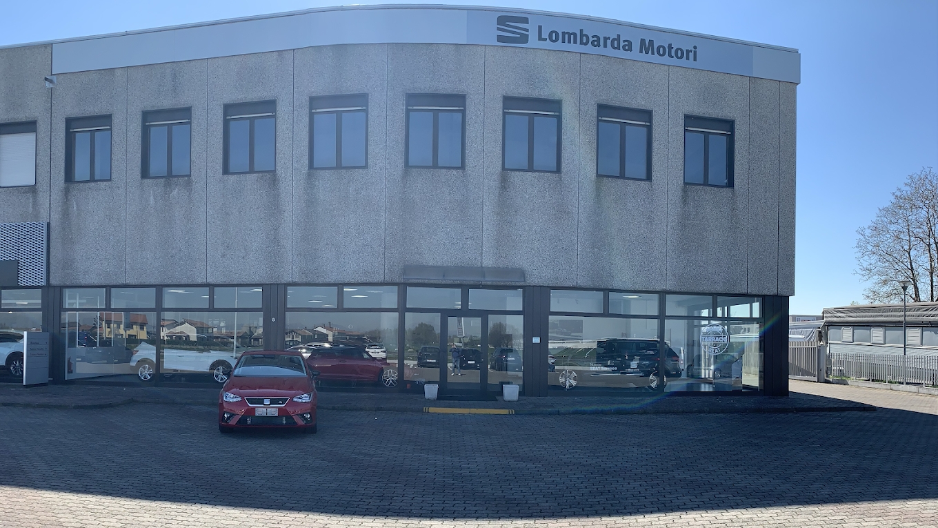 Lombarda Motori - Seat-Cupra Liscate
