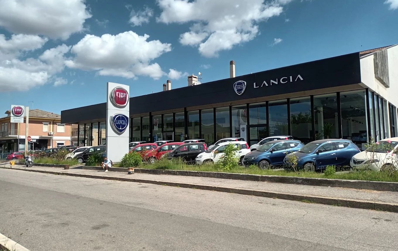 Pulzoni Antonelli Auto - Via Guarnieri