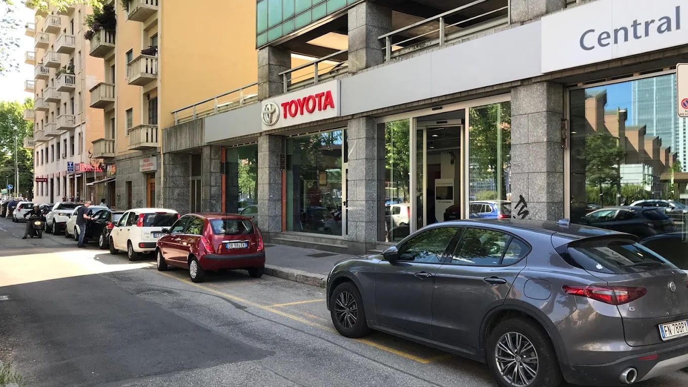 Central Motors - Corso Ferrucci